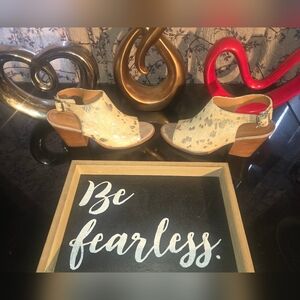 NEW Trask Calf Hair Wedge Sandals